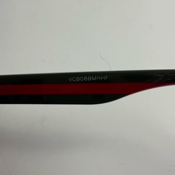 Gucci Stylish Black Round Sunglasses GG0416Sk - Picture 6 of 9